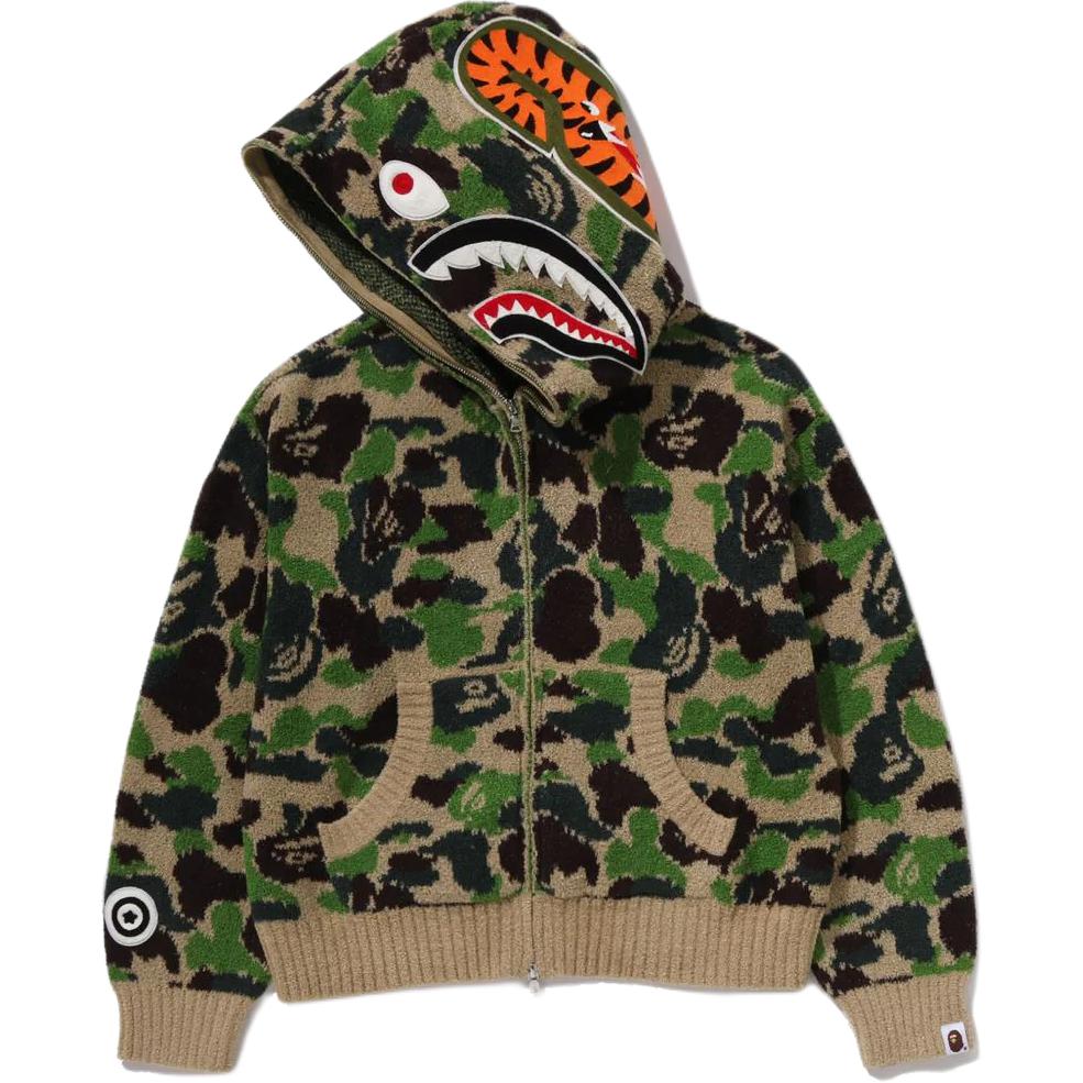 Женское худи A BATHING APE CAMO TOWEL JACQUARD SHARK CROPPED FULL ZIP HOODIE ABC (зеленое) — фото 5