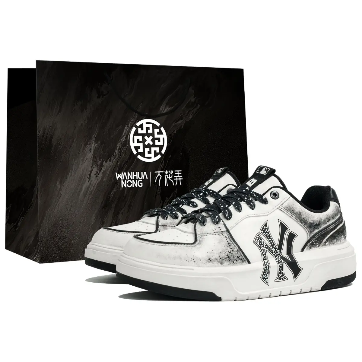 MLB Chunky Liner PU Kaleidoscope, Day And Night, Shopping Bag Abrasion Resistant Low top Skateboard Shoes Unisex