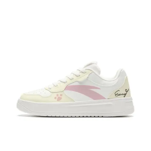 Anta Slip Resistant Abrasion Resistant Low top Skateboard Shoes Men's White Yellow Pink