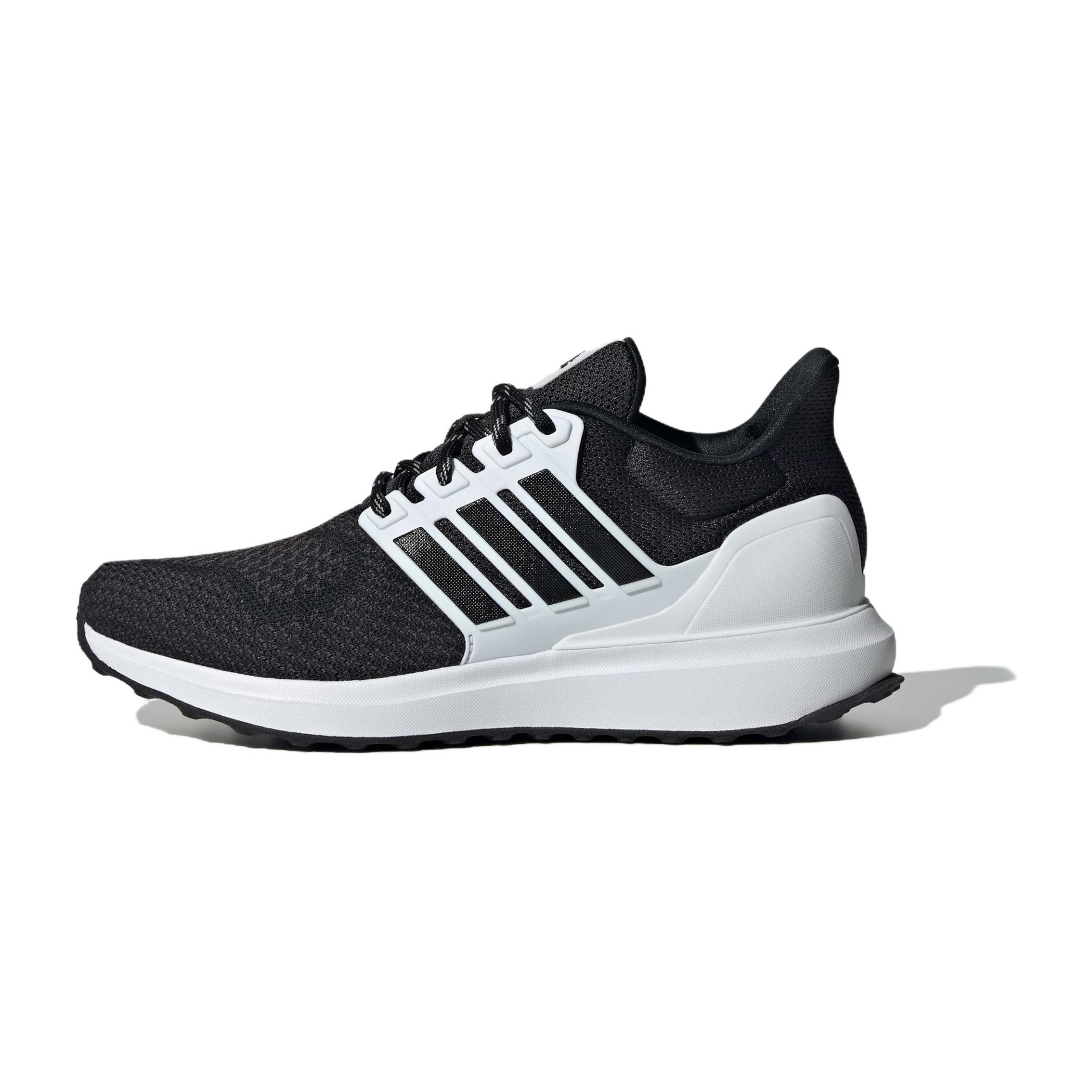 Женские кроссовки adidas UBOUNCE DNA (черно-белые)