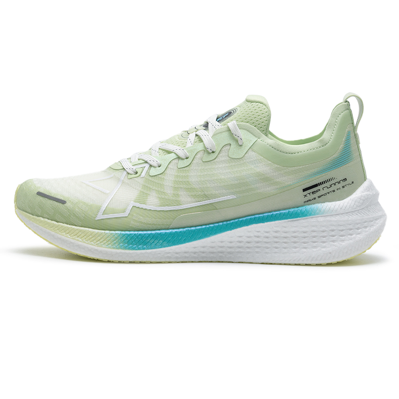 XTEP 2000km 1.0 Sports Fabric Low top Running Shoes Men's Jelly Green
