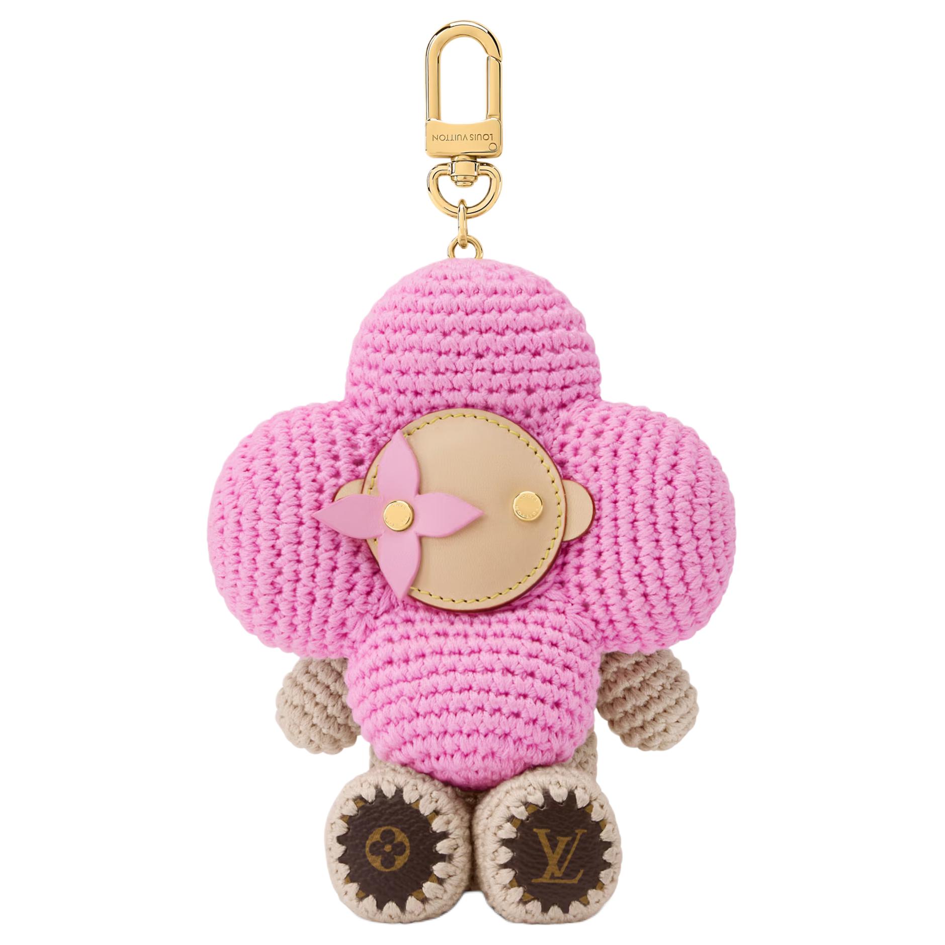 Брелок Louis Vuitton LOUIS VUITTON Vivienne Crochet (розовый)