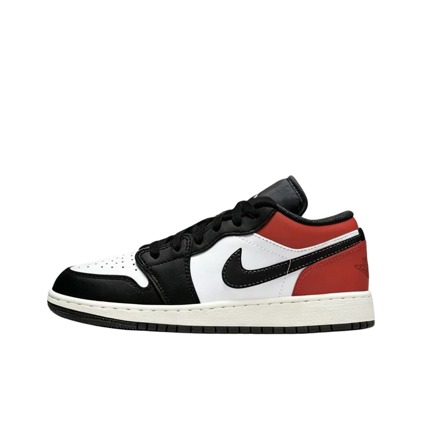 Jordan Air Jordan 1 Chicago Leather Abrasion Resistant Low top Basketball Shoes Unisex Red