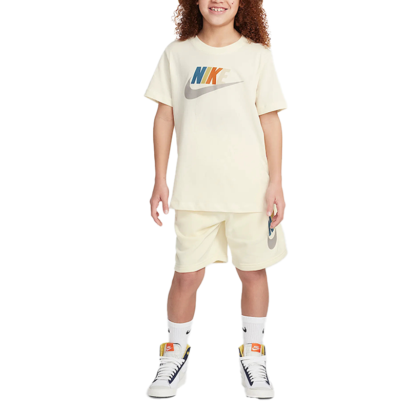 Футболка Nike Sportswear (бежевая) — фото 3