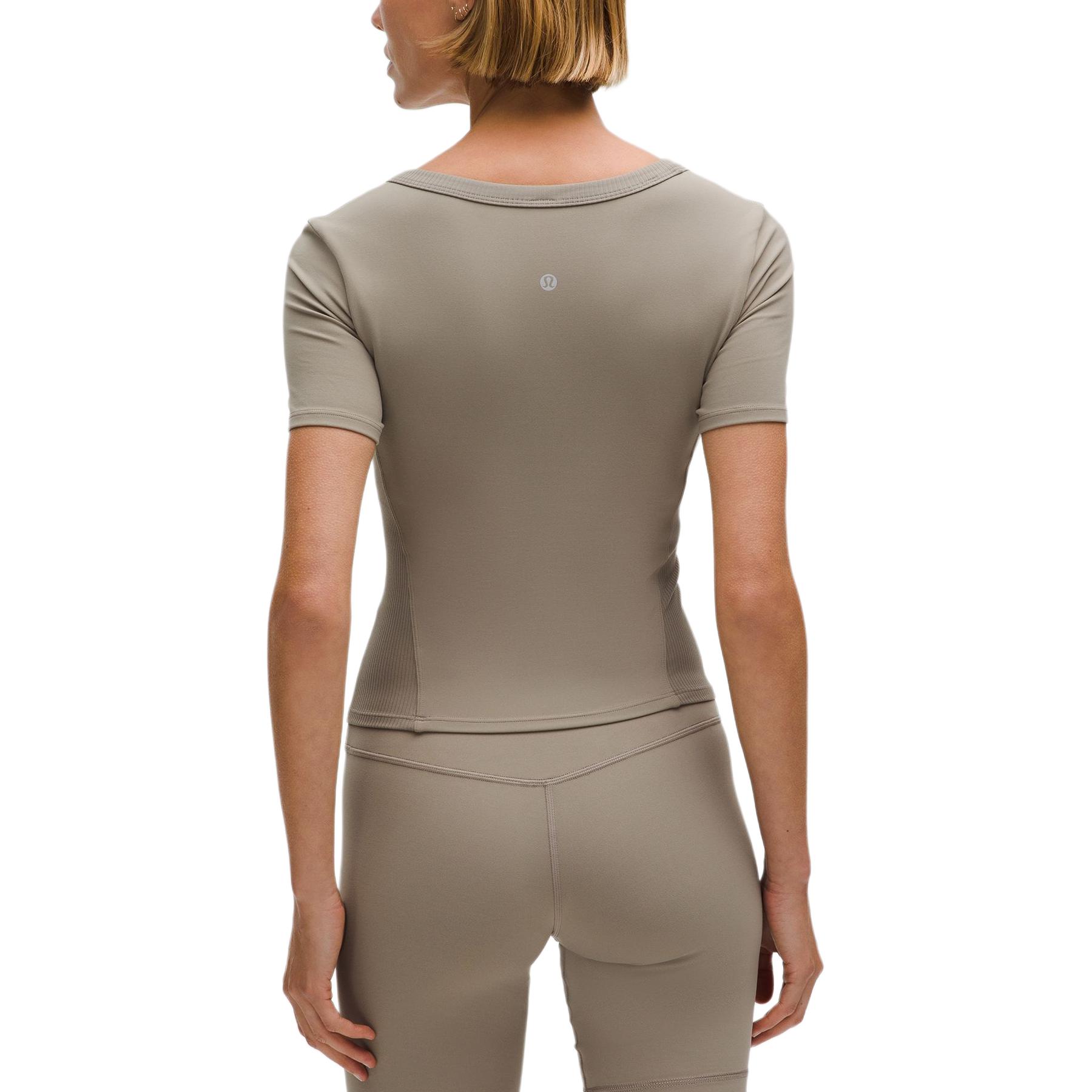 Lululemon Yoga T Shirts Women’s Crew Neck Moderate
