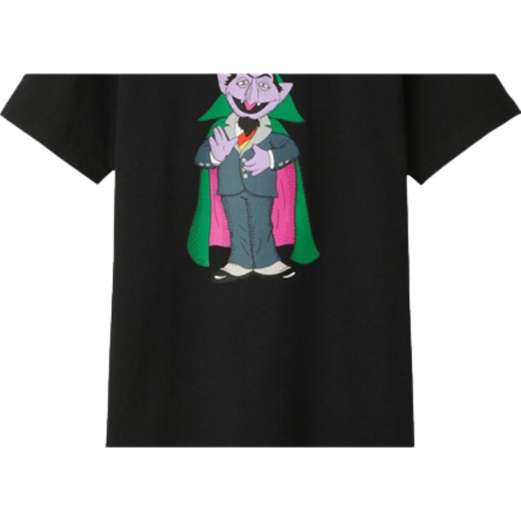 Футболка UNIQLO Kaws X Sesame Street (черная) — фото 3
