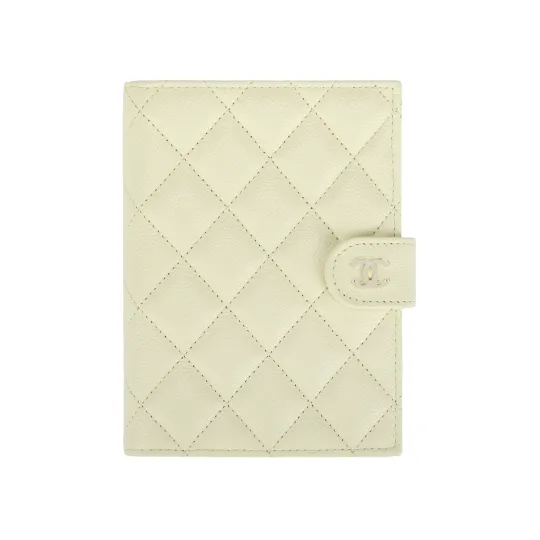 CHANEL Chanel 26S Classic Double C Logo с ромбовидной стежкой из ярко-зернистой телячьей кожи и золотистого металла Сумка для паспорта Маленькая женская Курино-желтый цвет