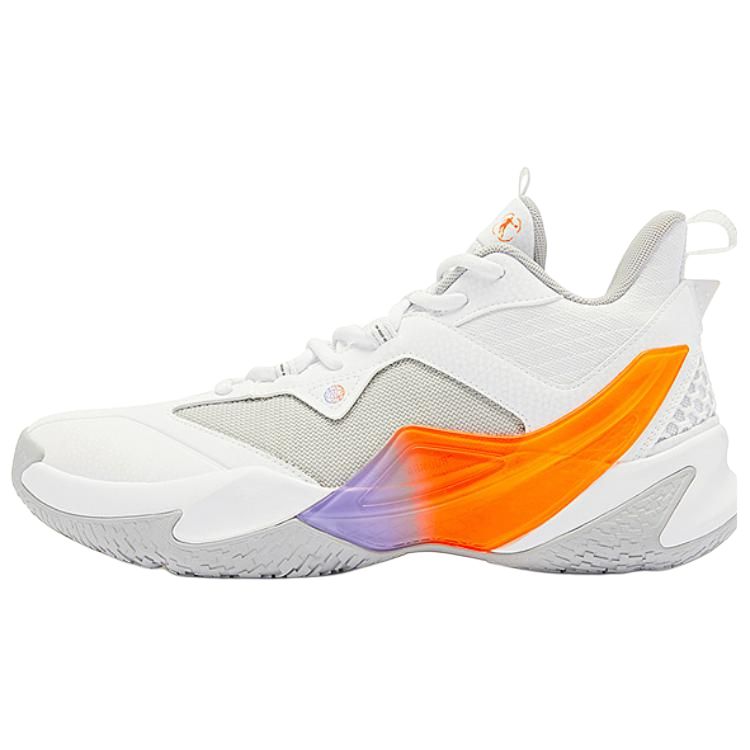 QIAODAN Comfortable Low top Basketball Shoes Men’s White Orange