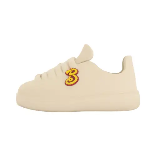 Burberry Bubble Low top Skateboard Shoes Women's Ecru