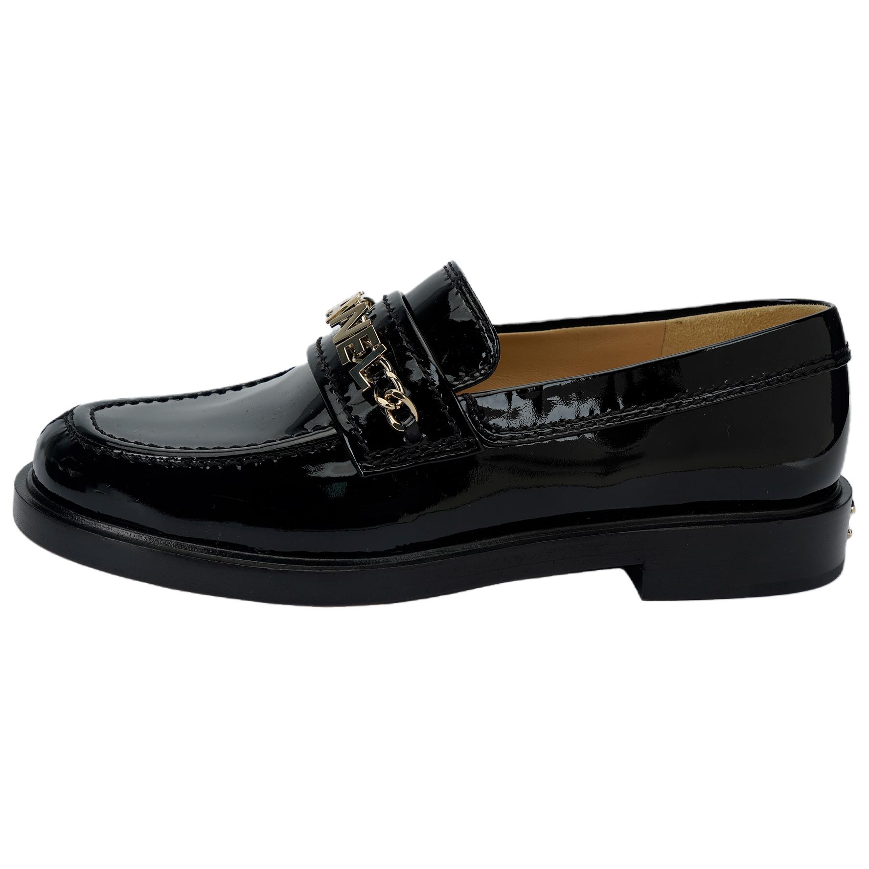 CHANEL Leather Patent Leather Calfskin Women's Casual Shoes Women's Black