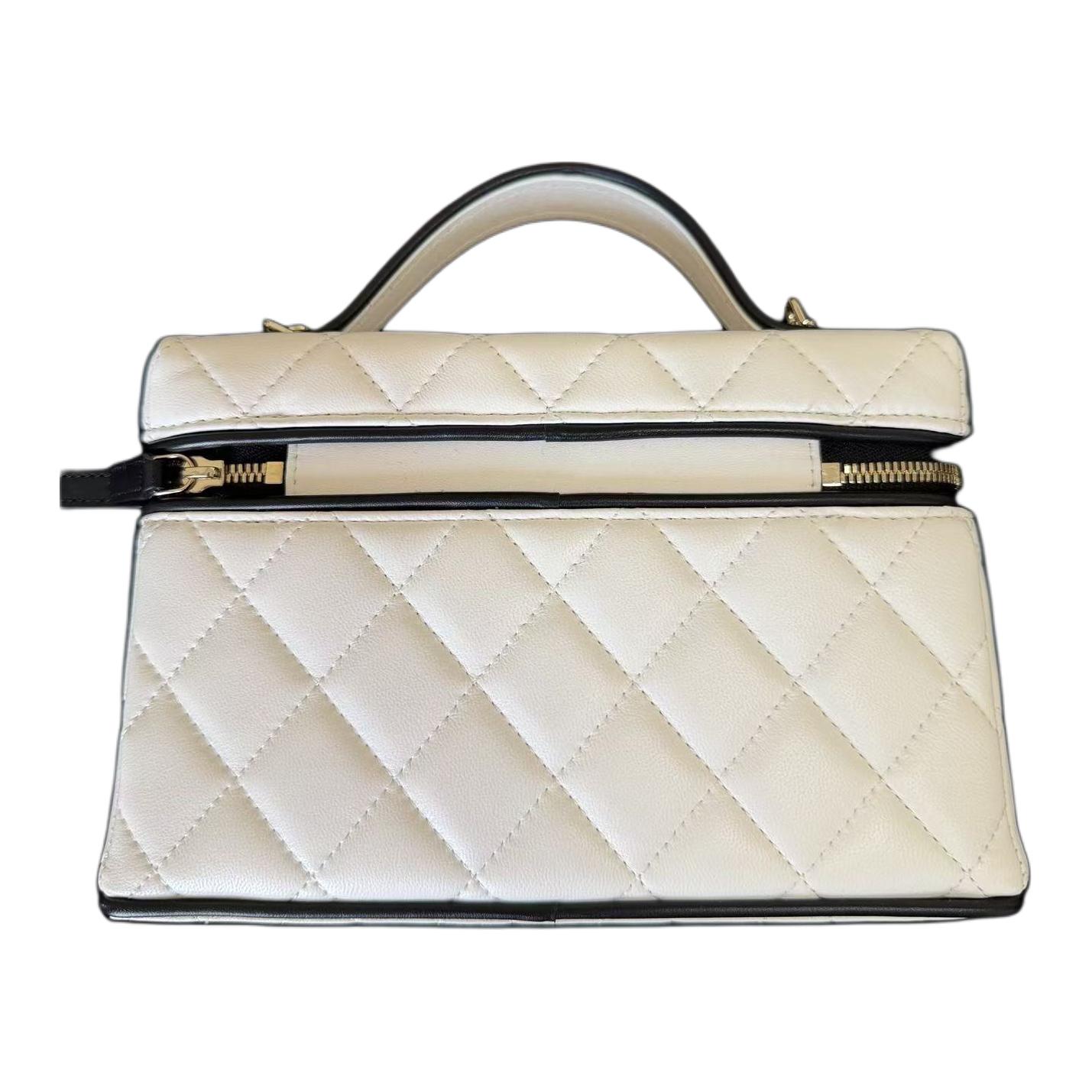 Женская сумка Chanel (белая) — фото 2