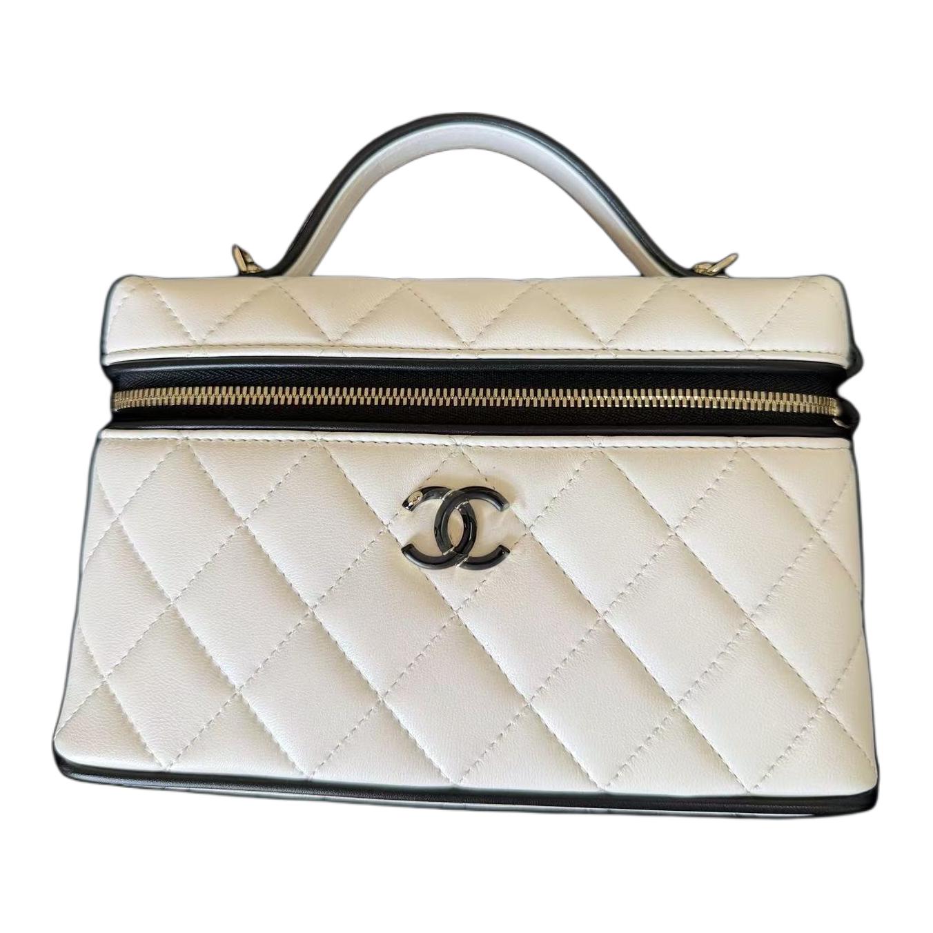 Женская сумка Chanel (белая)