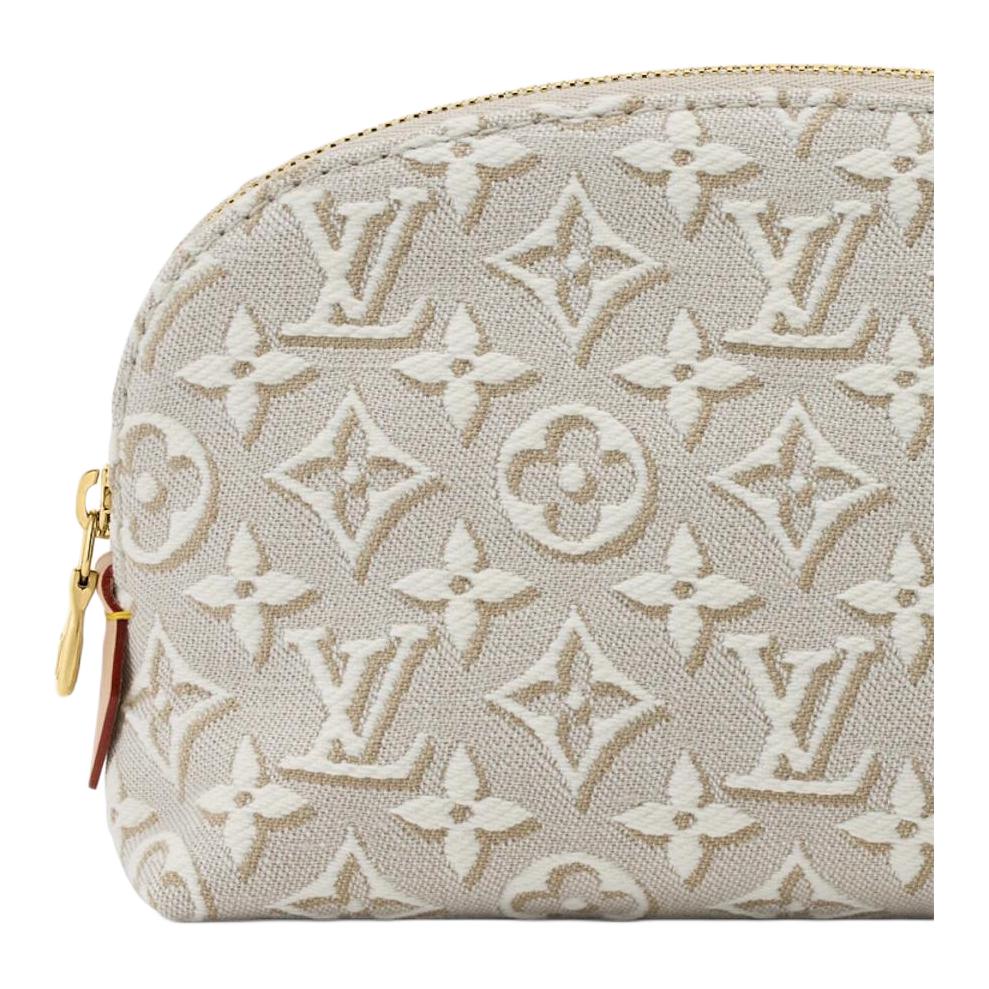 Сумка Louis Vuitton LOUIS VUITTON Monogram 130 POCHETTE COSMÉTIQUE Monogram Emblème (серые) — фото 5