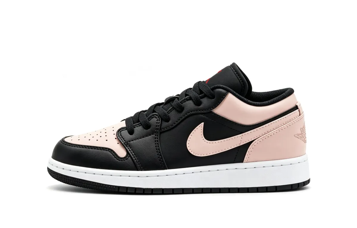 Jordan Air Jordan 1 Slip Resistant Abrasion Resistant Low top Vintage Basketball Shoes Unisex Black Pink