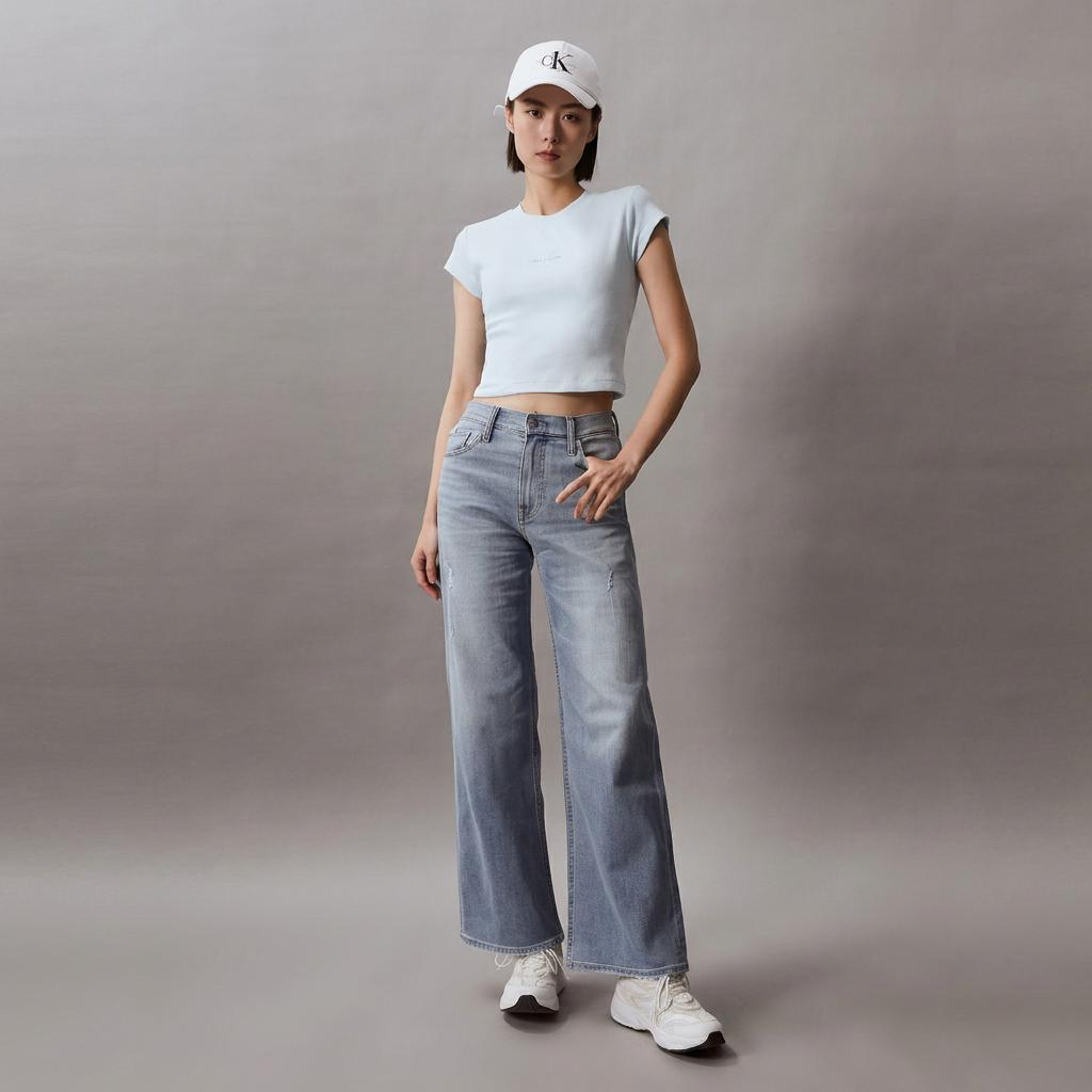 Женская футболка CALVIN KLEIN Jeans (белая)