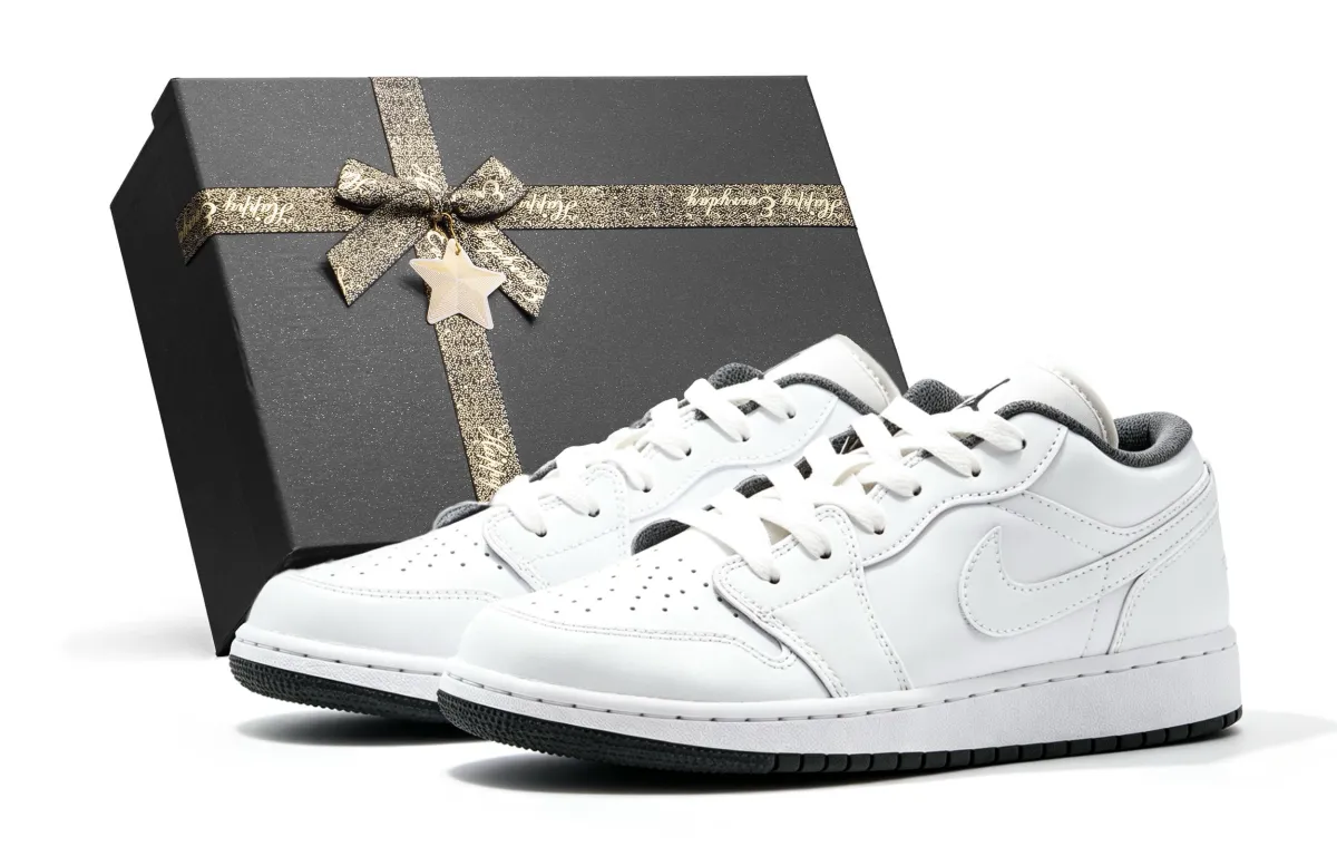 Jordan Air Jordan 1 Leather Low top Vintage Basketball Shoes Unisex White