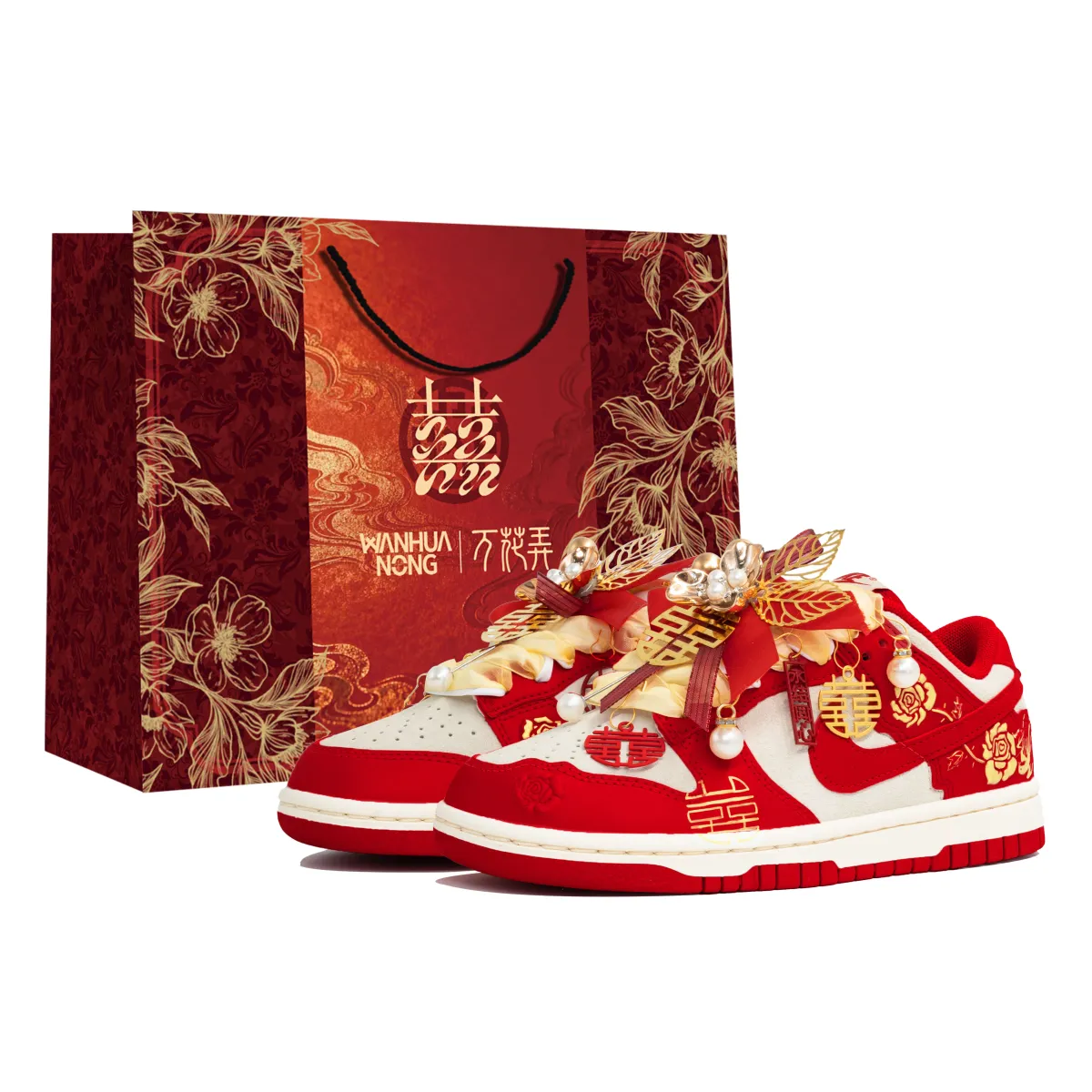 Nike Dunk Low top Skateboard Shoes Women's Red