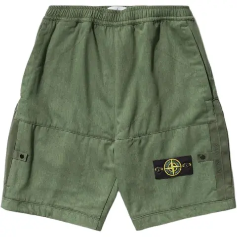 STONE ISLAND Casual Shorts Men's Olive Green