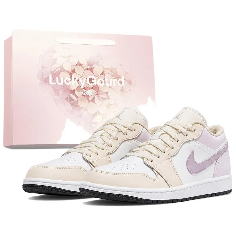 Jordan Air Jordan 1 Abrasion Resistant Low top Vintage Basketball Shoes Unisex White Pink
