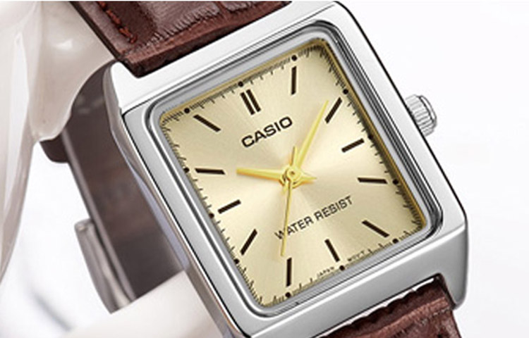 Женские наручные часы Casio STANDARD VINTAGE (золотые) — фото 3