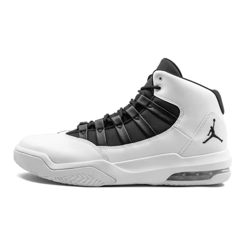Air Jordan Max Aura 'White Black'