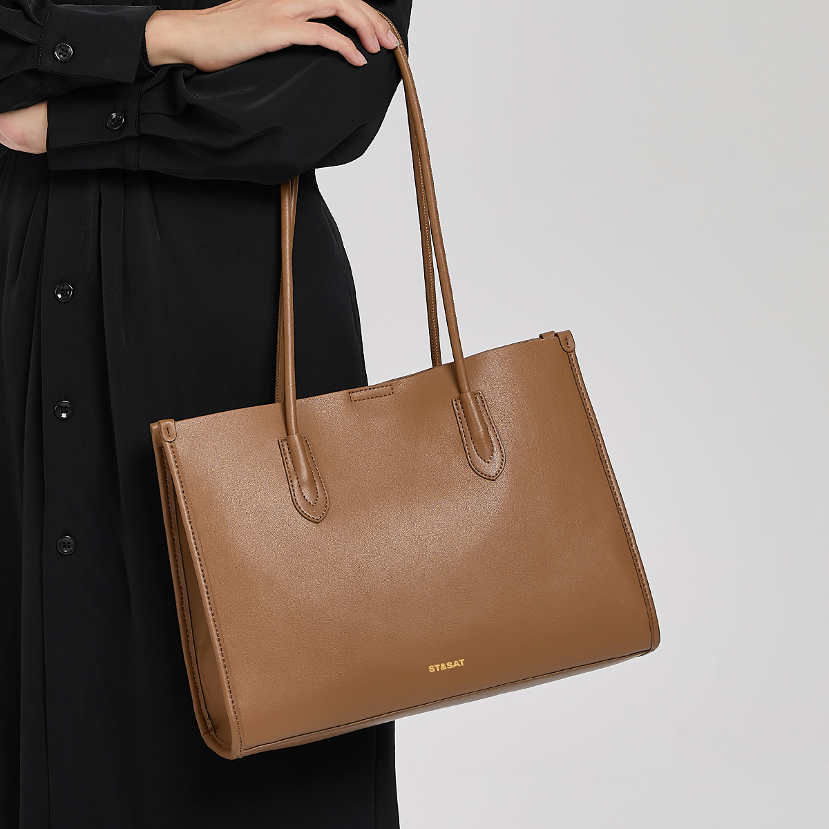 ST&SAT   tote