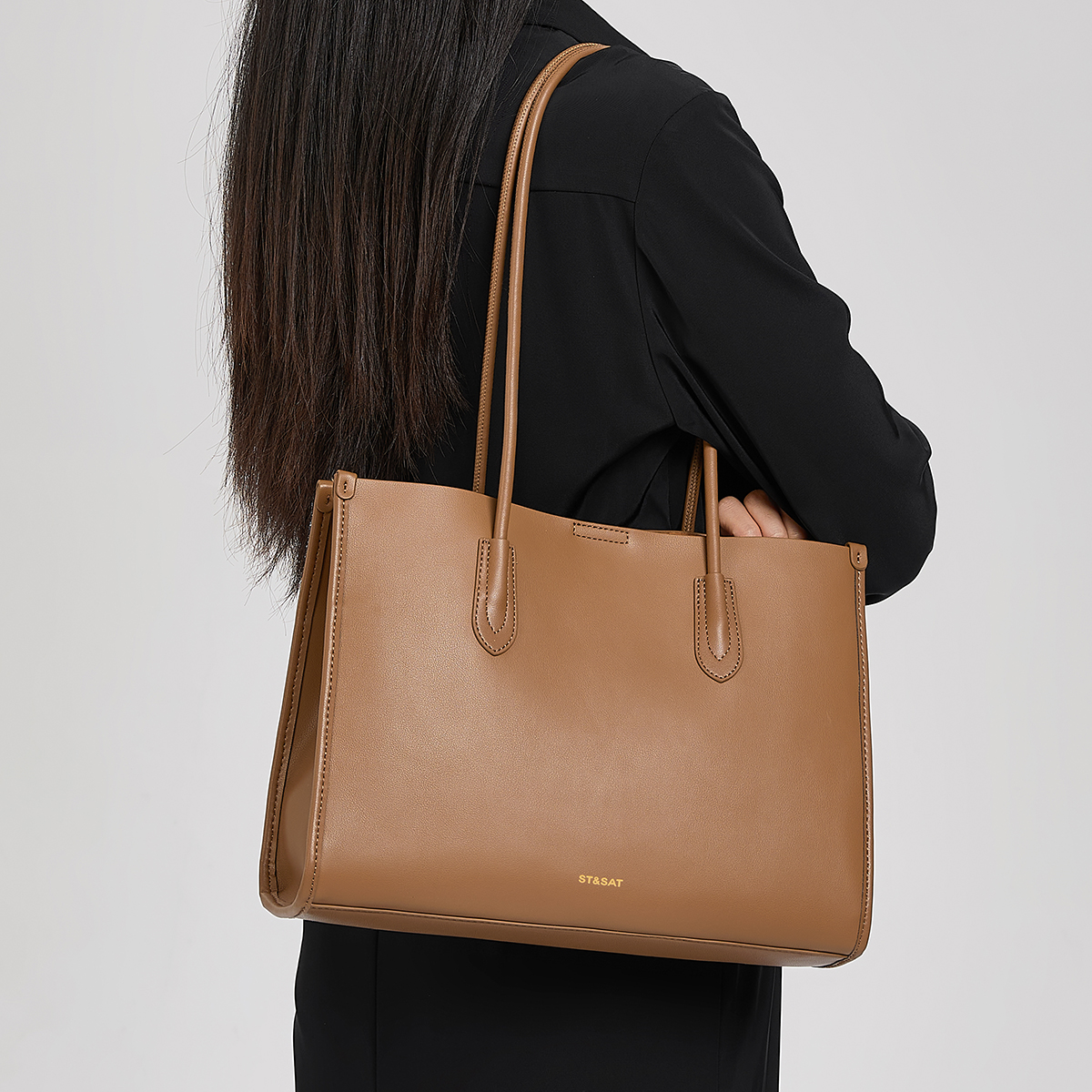 ST&SAT   tote