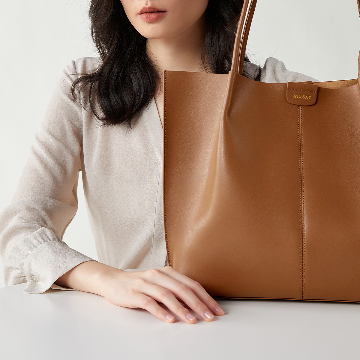 ST&SAT   tote