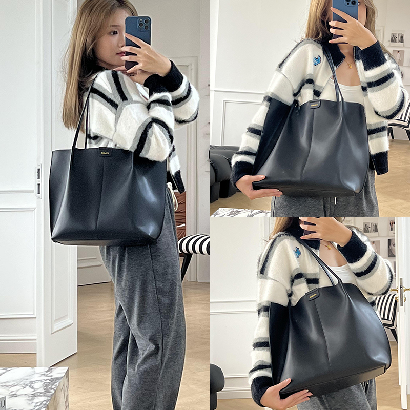 ST&SAT   tote
