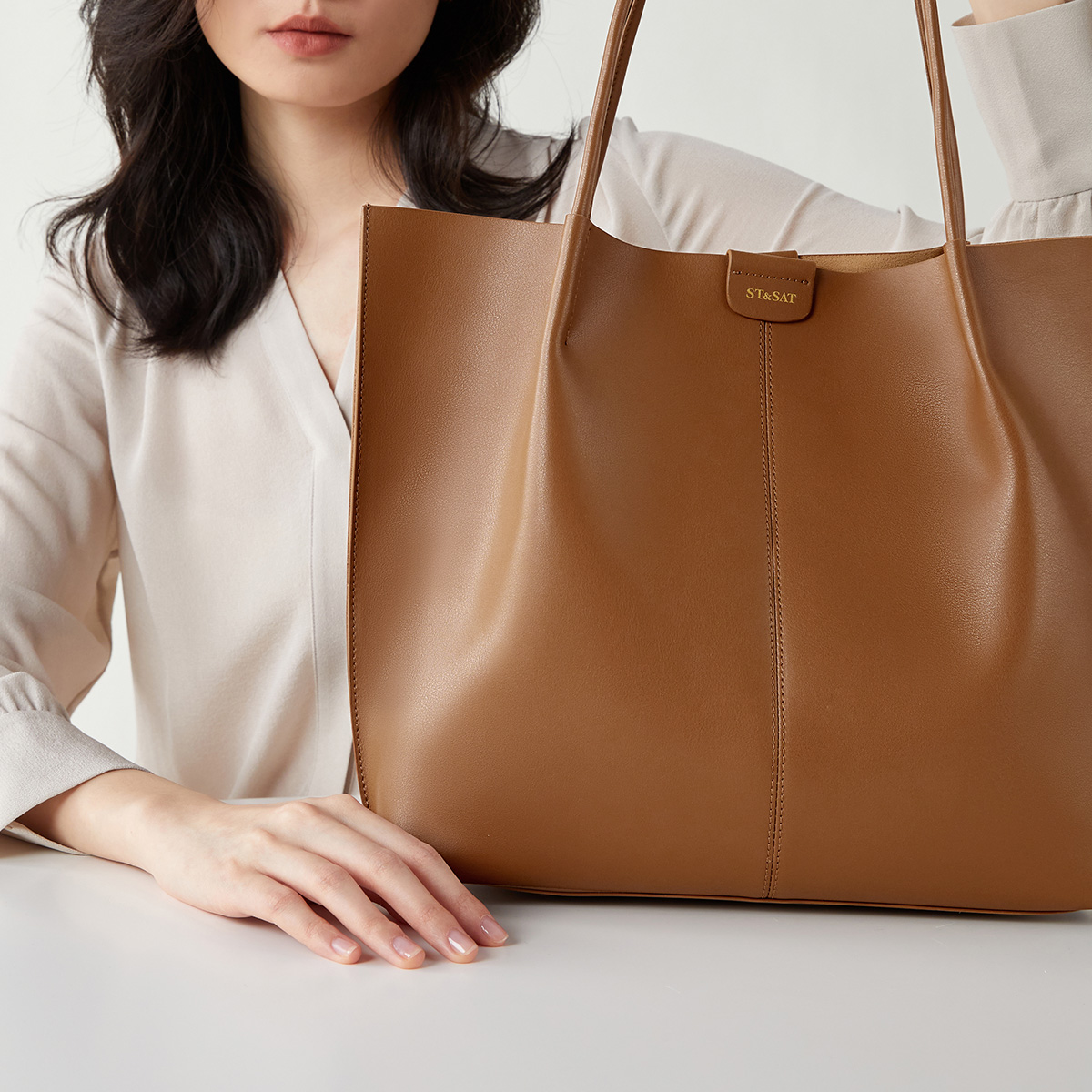 ST&SAT   tote