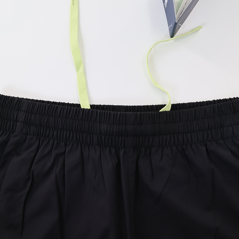 YONEX Sports Shorts Men’s Moderate