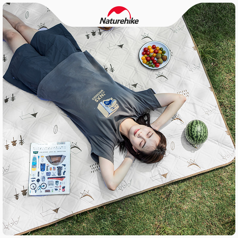 NATUREHIKE Picnic Mats