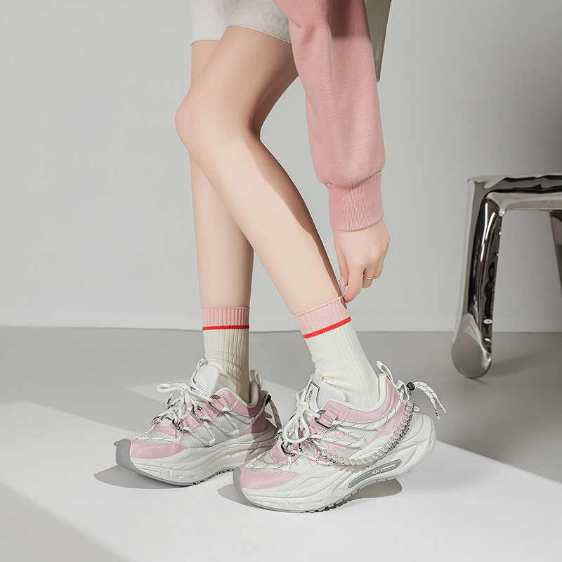 CN Cushioning Height Increasing Lightweight Breathable And Quick Dry Slip Resistant Low top EVA Casual City Commuting