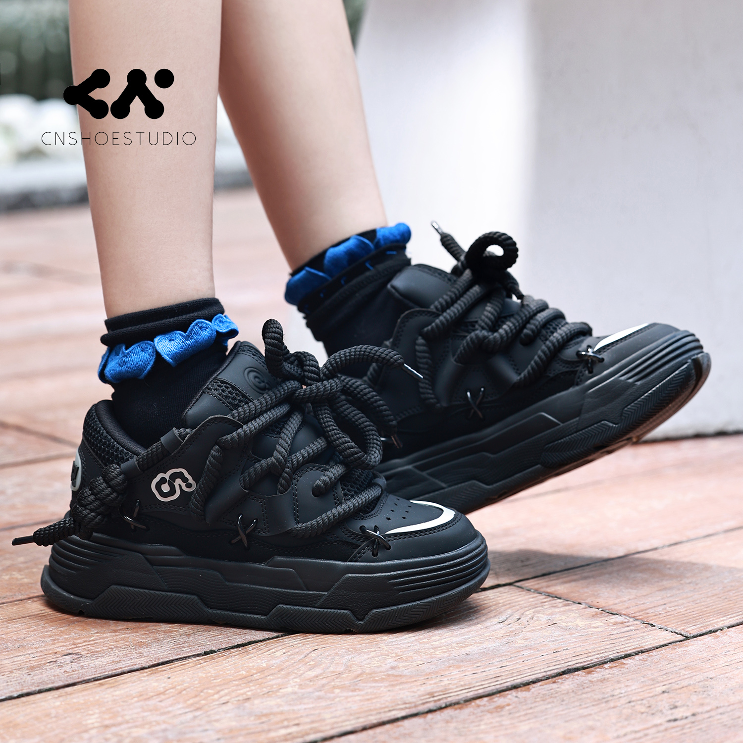 CN Skate Black Warrior Coverage Slip Resistant Abrasion Resistant Lightweight Breathable Height Increasing Low top
