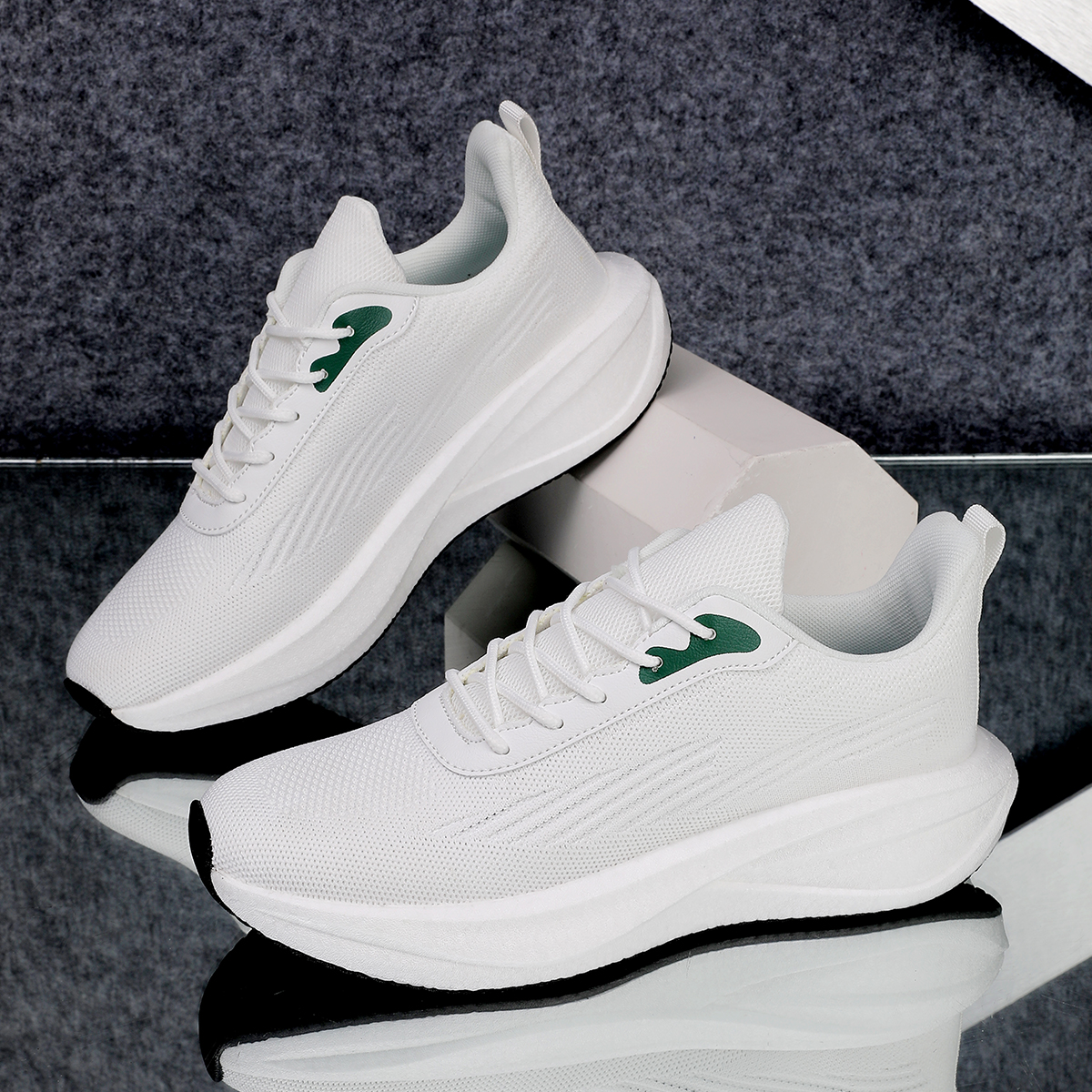 KYMOOU Cushioning Slip Resistant Breathable Low top Casual Training Sprint City Commuting Running Shoes Men’s