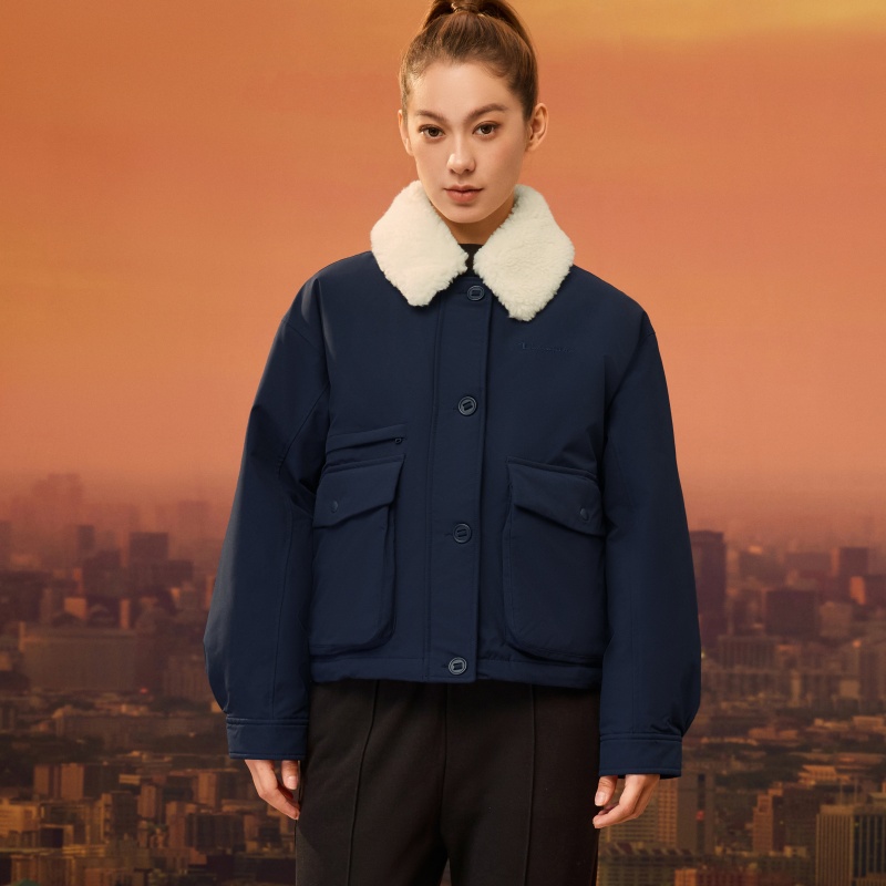 Женская куртка Champion FW25 (бежевая) — фото 4