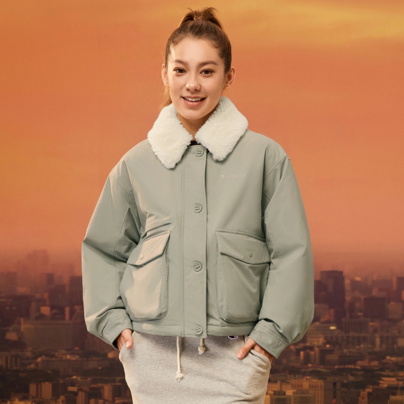 Женская куртка Champion FW25 (бежевая) — фото 10