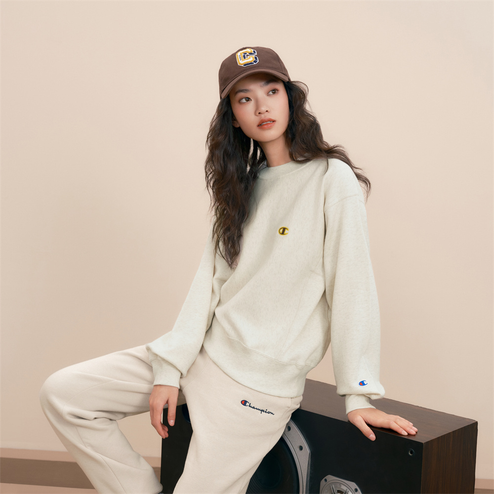 Женское худи Champion FW24 Women's Casual C-Logo (бежевое) — фото 4