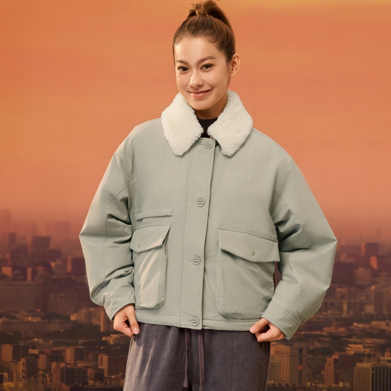 Женская куртка Champion FW25 (бежевая) — фото 8