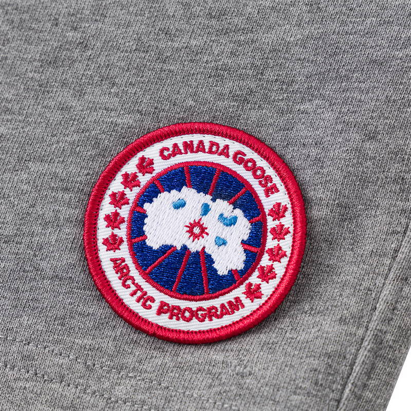 Женские штаны Canada Goose Sweat Shorts (серые) — фото 5