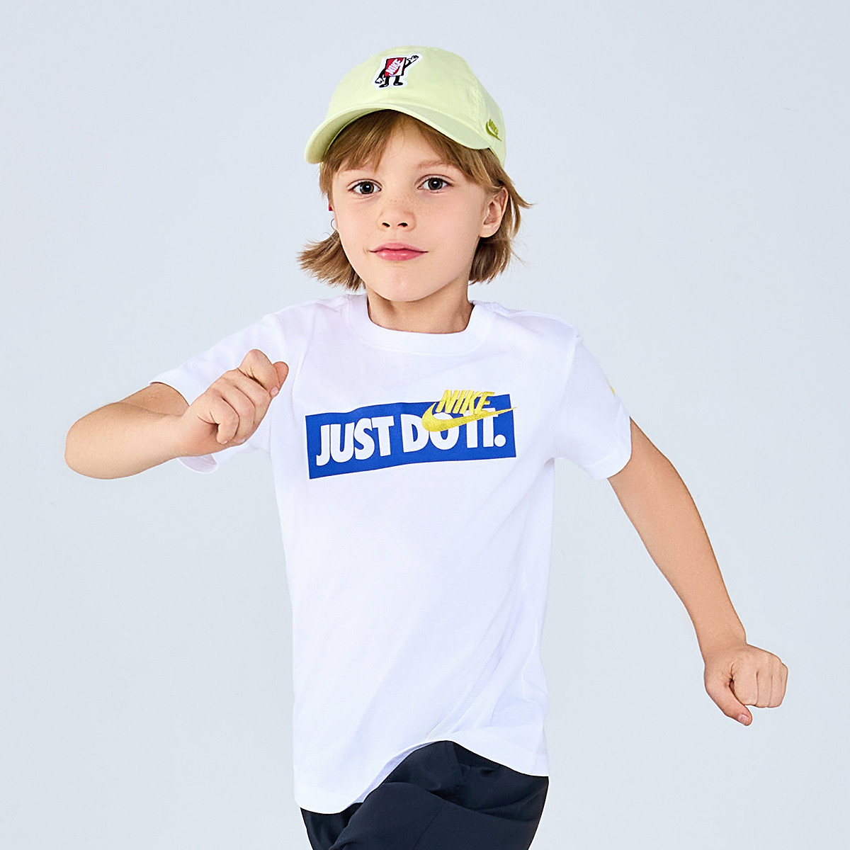 Мужская футболка Nike Tee (белая) — фото 4