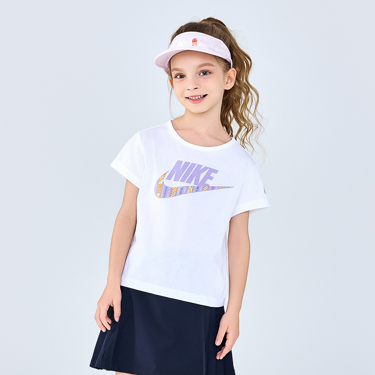 Женская футболка Nike T (белая) — фото 2
