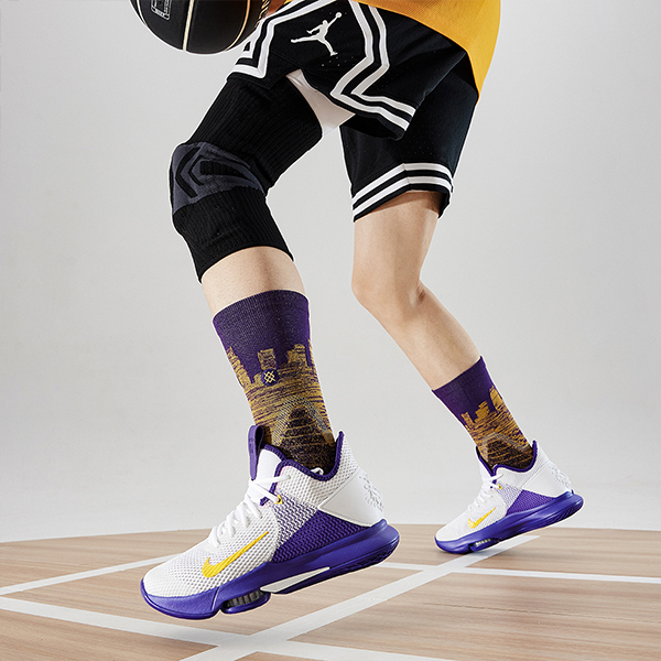 Stance x NBA    3