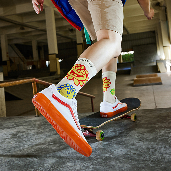 Stance x KEITH HARING    1