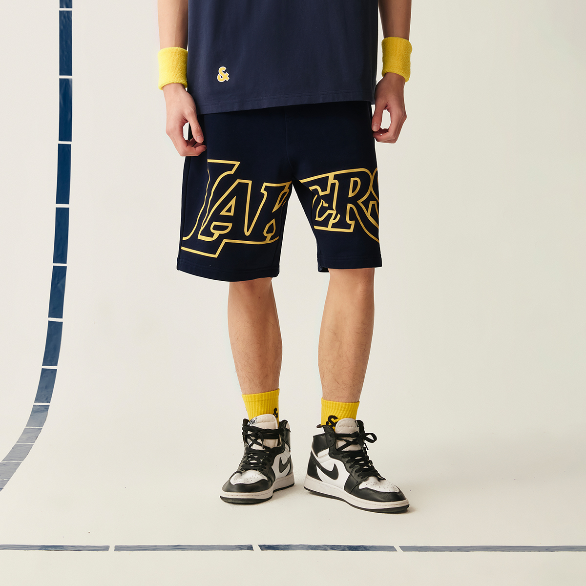Шорты JACK JONES· JACK&JONES x NBA Logo (желто-фиолетовые) — фото 17