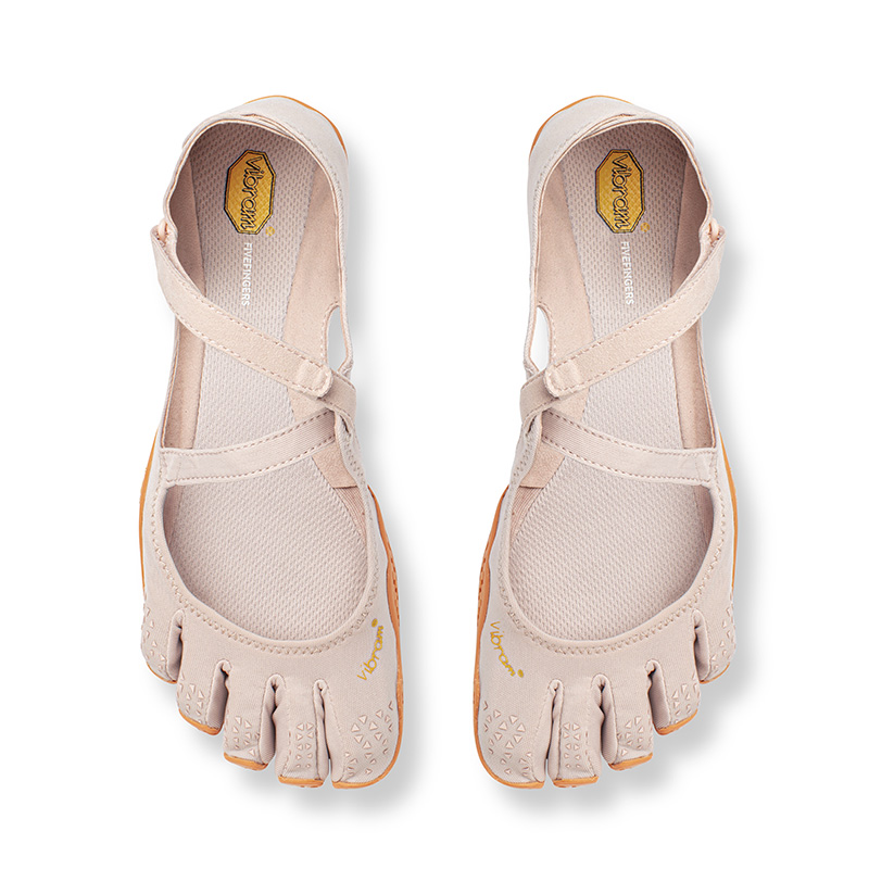 Vibram Slip Resistant, Breathable, And Quick Dry Low top Training Shoes Women’s Coral Powder