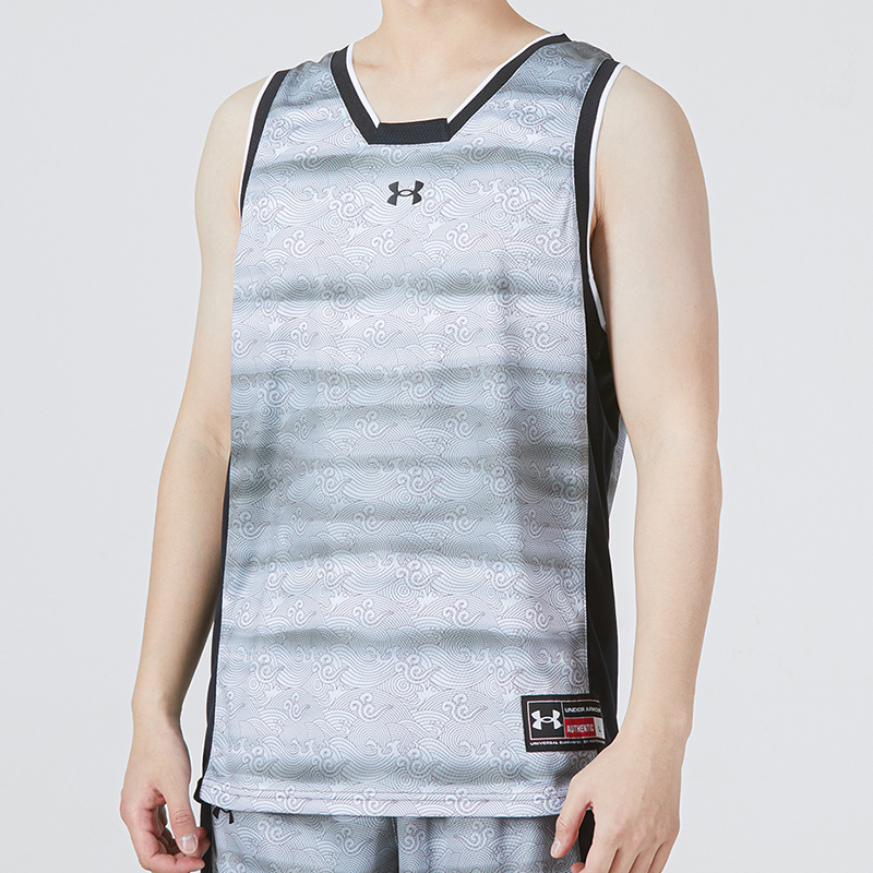 Under Armour Casual Sportswear Men’s Crew Neck Moderate
