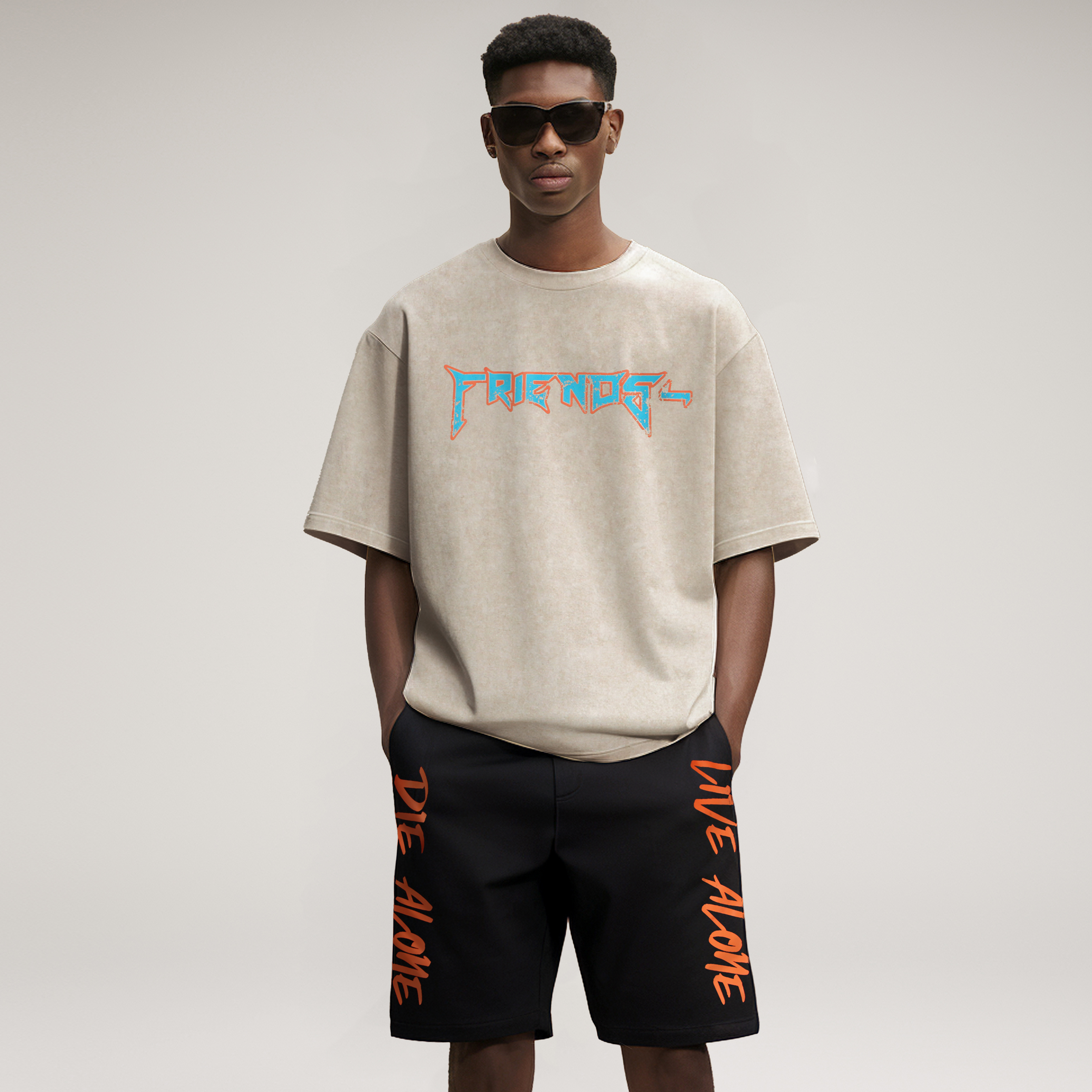 VLONE FRIENDS-LOGO T
