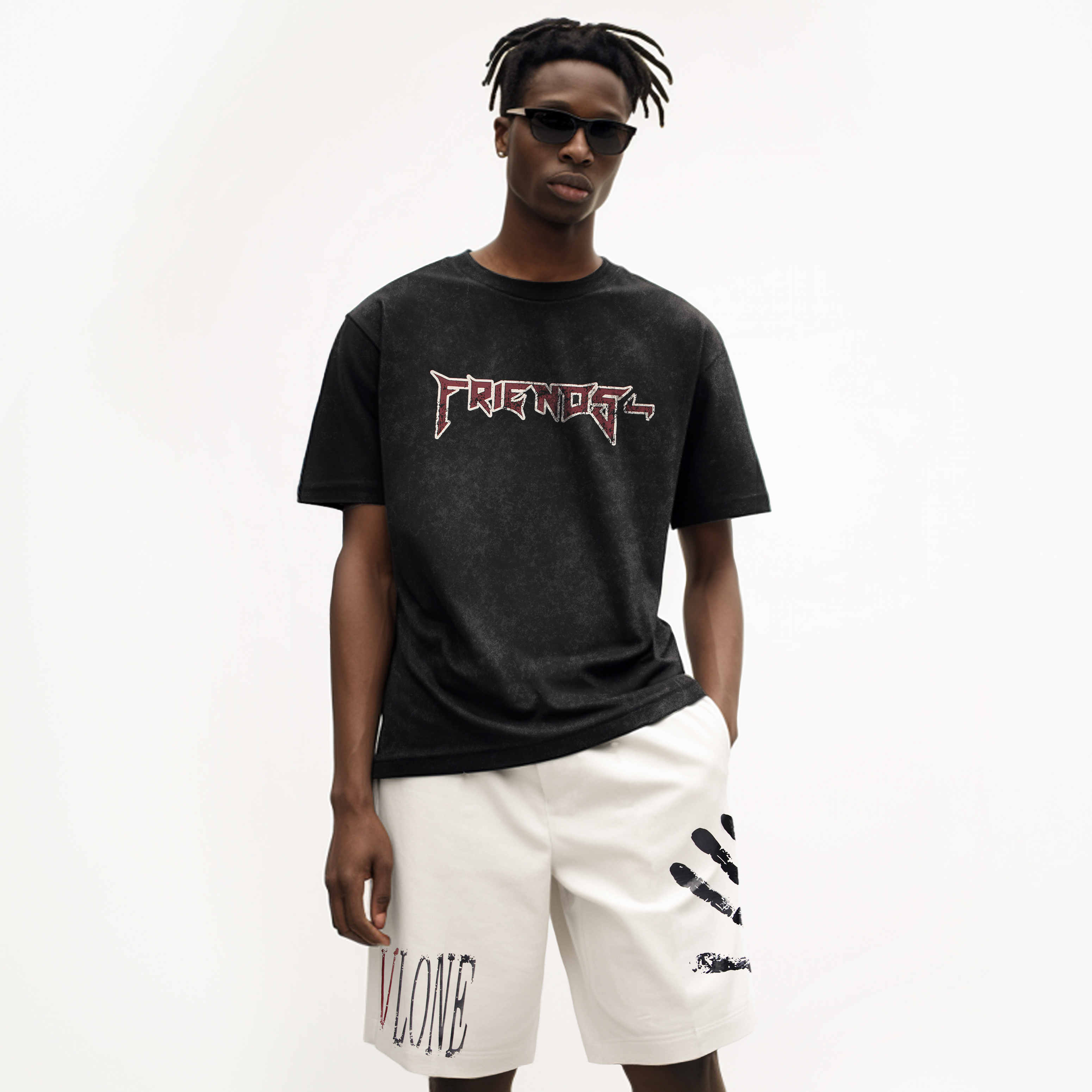 VLONE FRIENDS-LOGO T