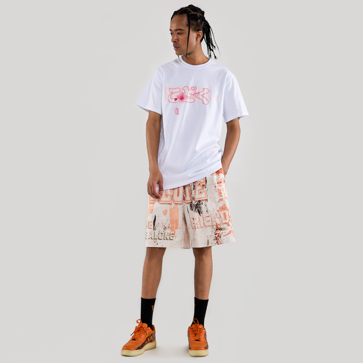 VLONE Sakura VLogoT